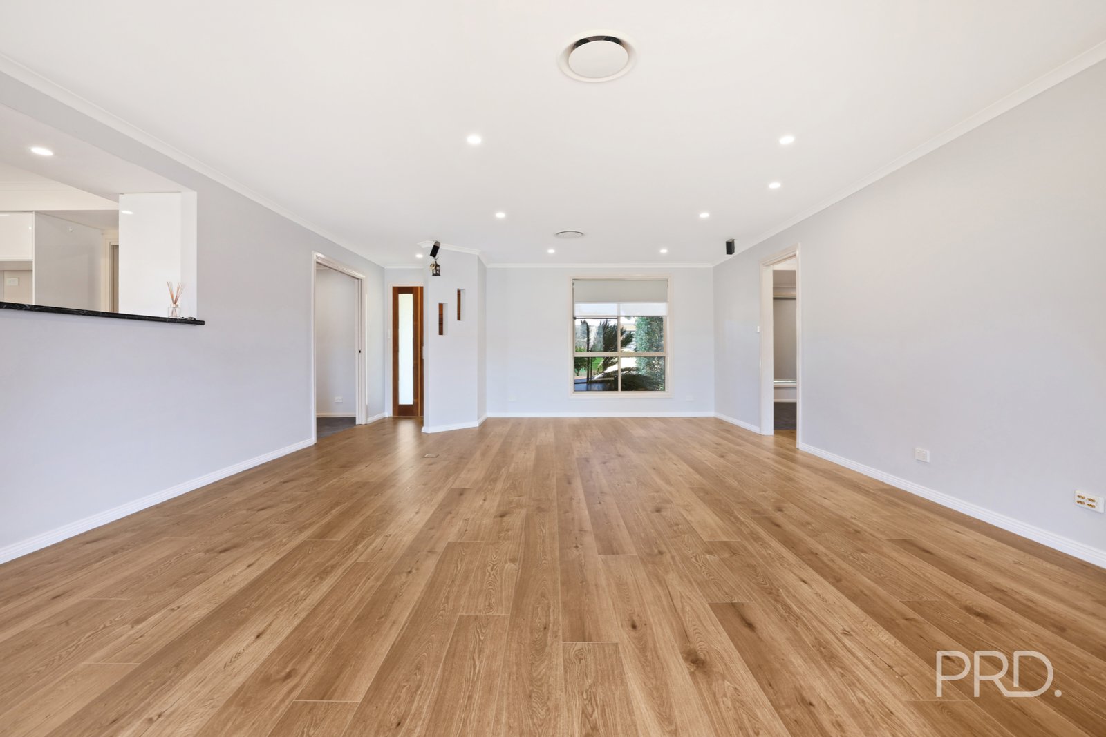 56 Harrier Parade TAMWORTH 10