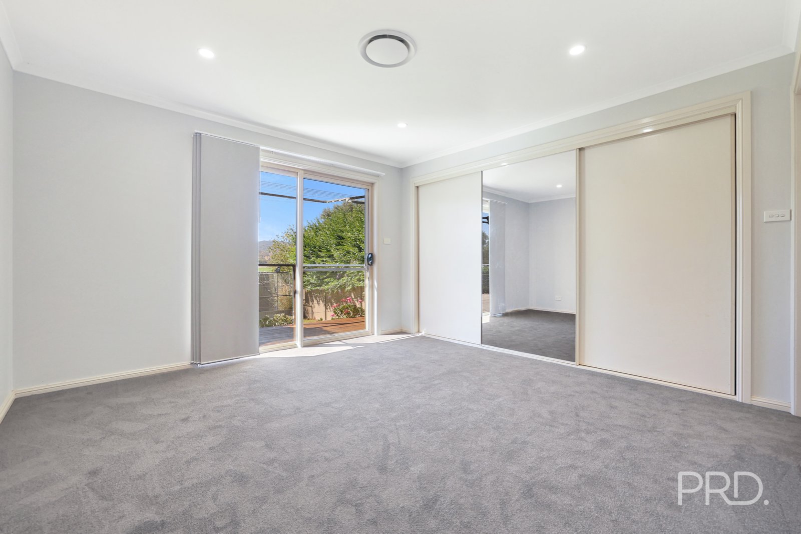 56 Harrier Parade TAMWORTH 16