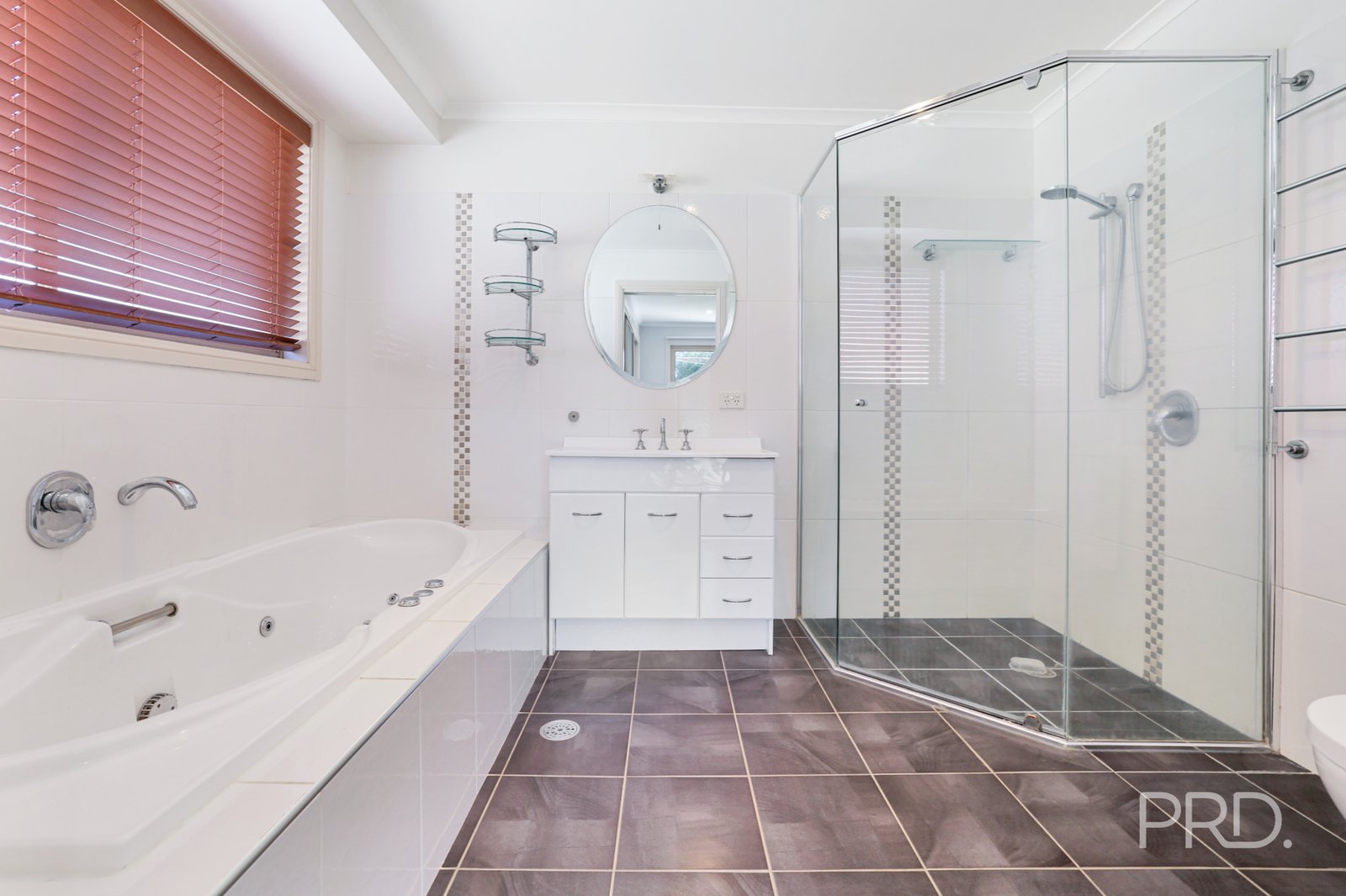 56 Harrier Parade TAMWORTH 18