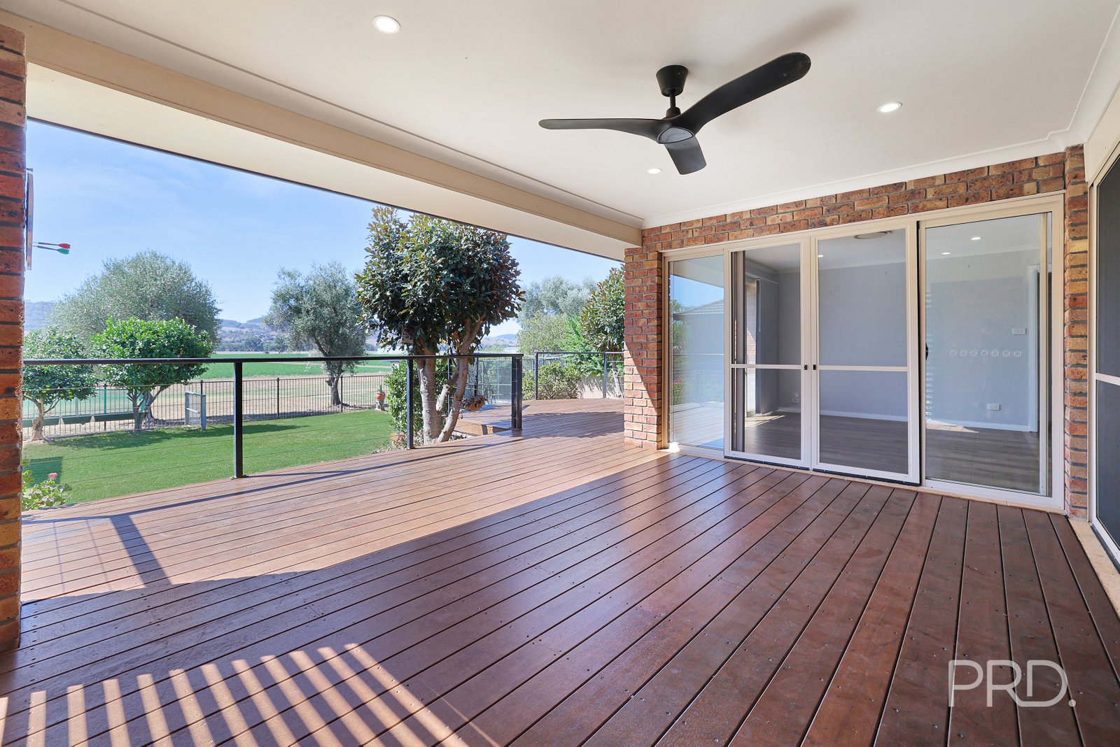 56 Harrier Parade TAMWORTH 23