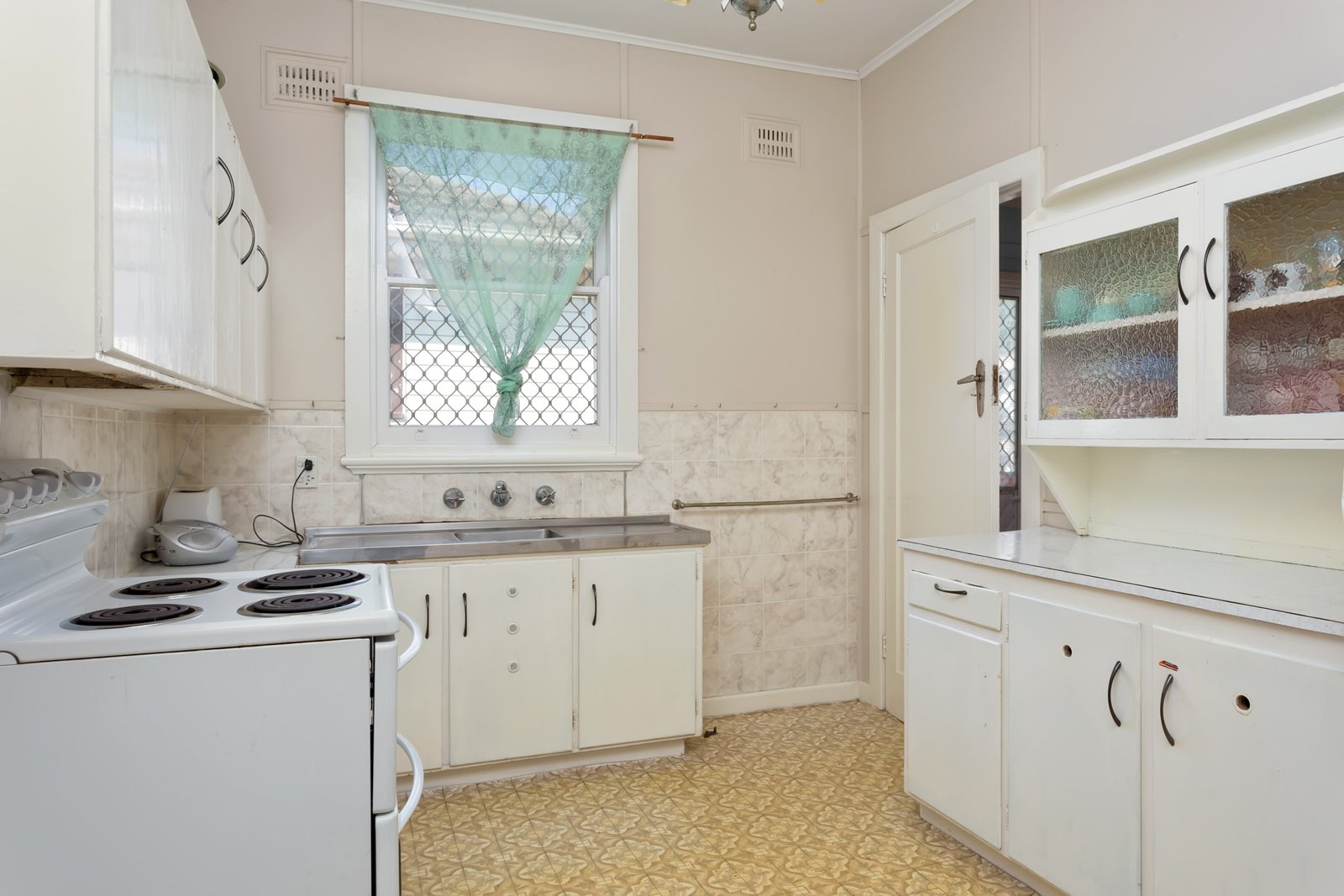 56 Heath Street TURVEY PARK 2