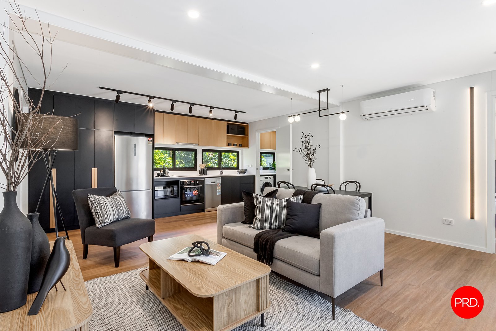 56 High Street KYNETON 4