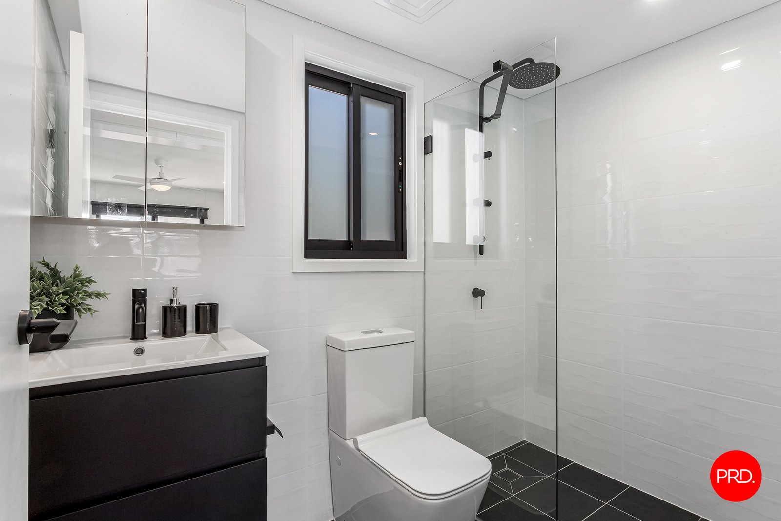 56 High Street KYNETON 10