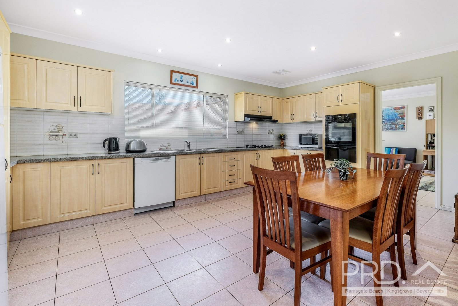 56 Hollywood Street MONTEREY 4