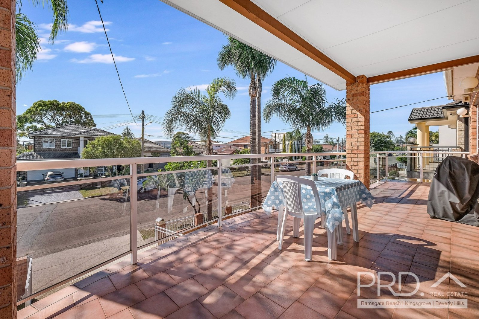 56 Hollywood Street MONTEREY 12