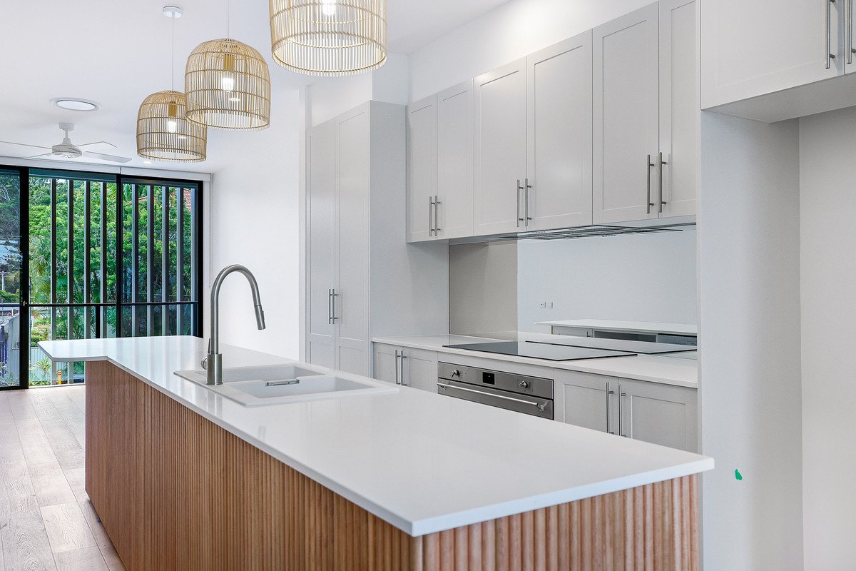 5/6 Ikkina Road Burleigh Heads 1