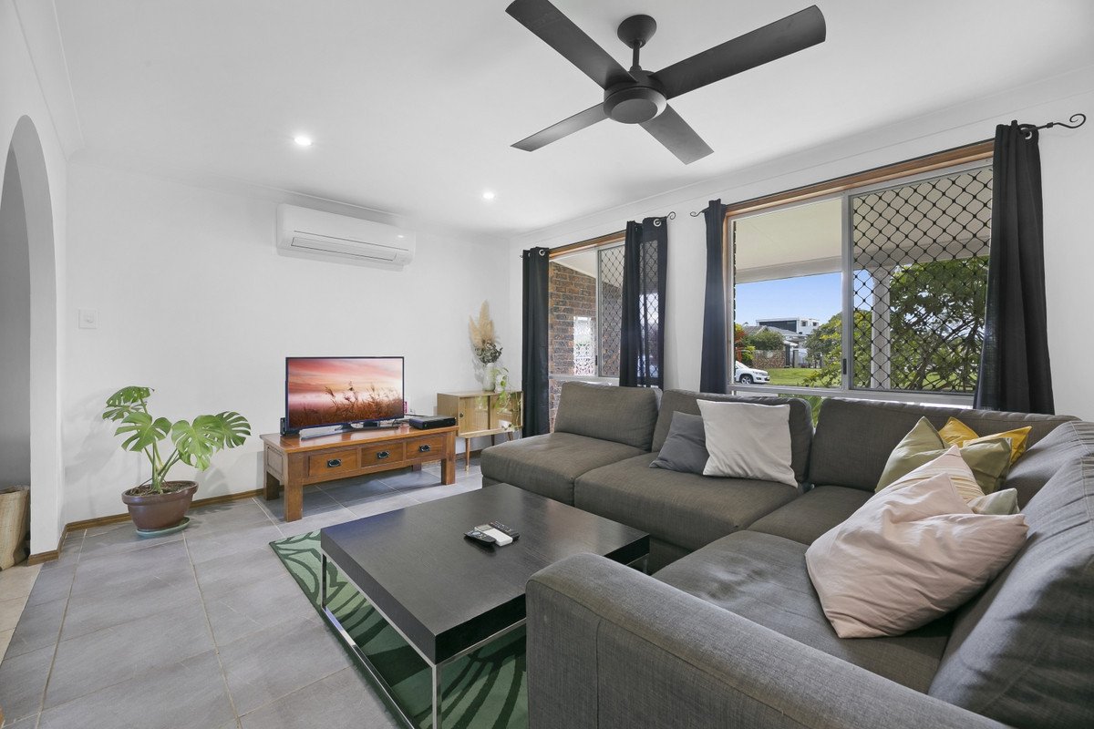 56 Japonica Drive Palm Beach 9