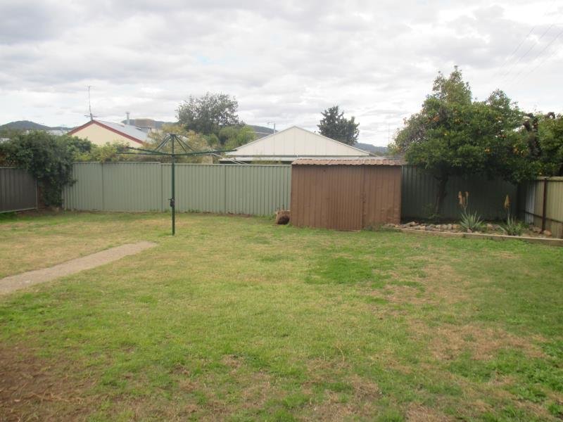 56 Kathleen Street TAMWORTH 6