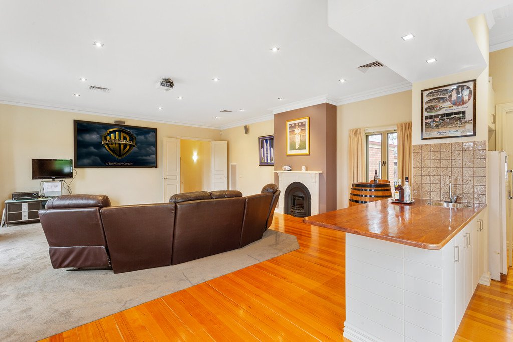 56 Keogh Drive SPRING GULLY 7