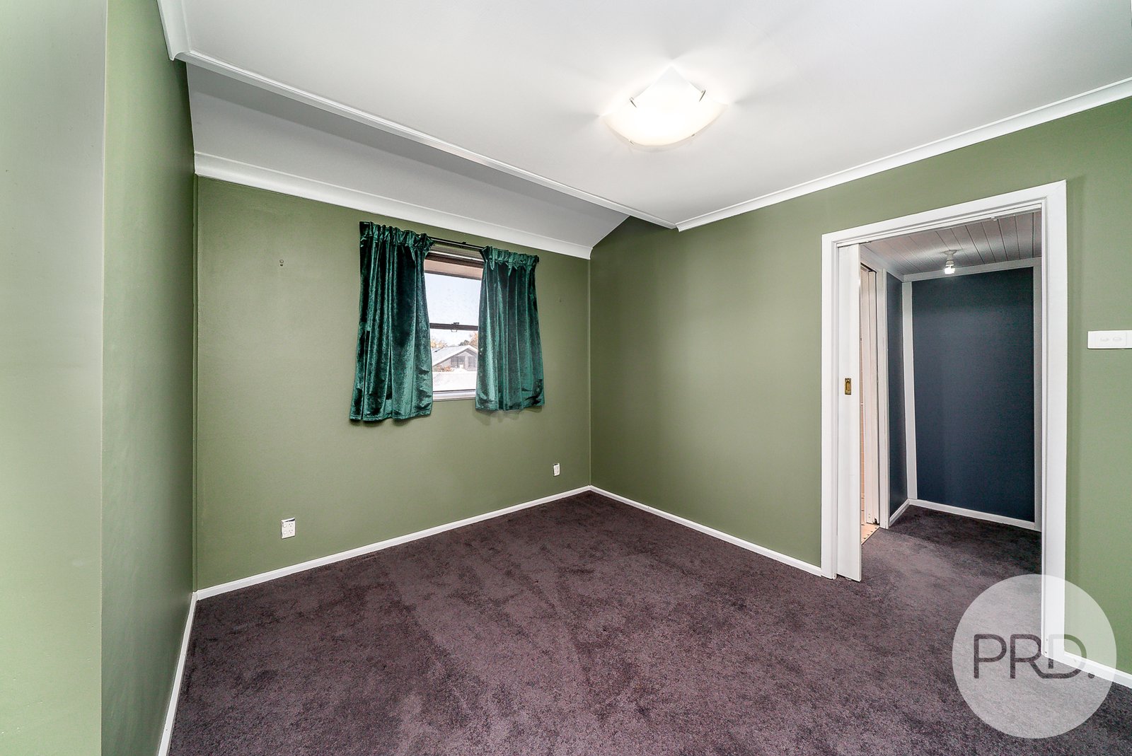 5/6 Lampe Avenue WAGGA WAGGA 3