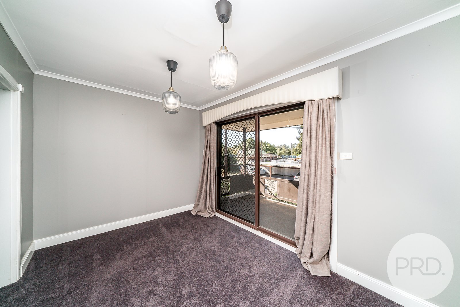 5/6 Lampe Avenue WAGGA WAGGA 6