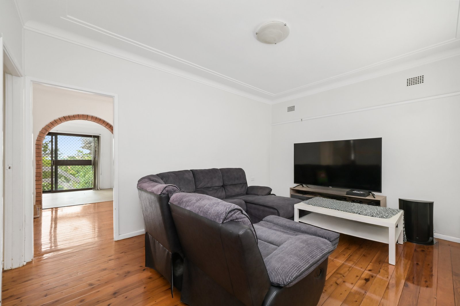 56 Lasseter Avenue CHIFLEY 16