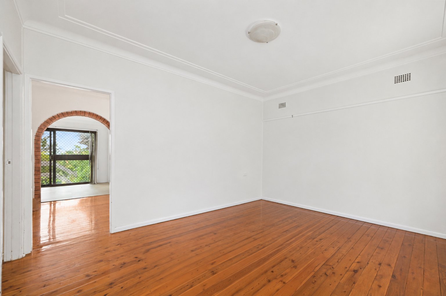 56 Lasseter Avenue CHIFLEY 2