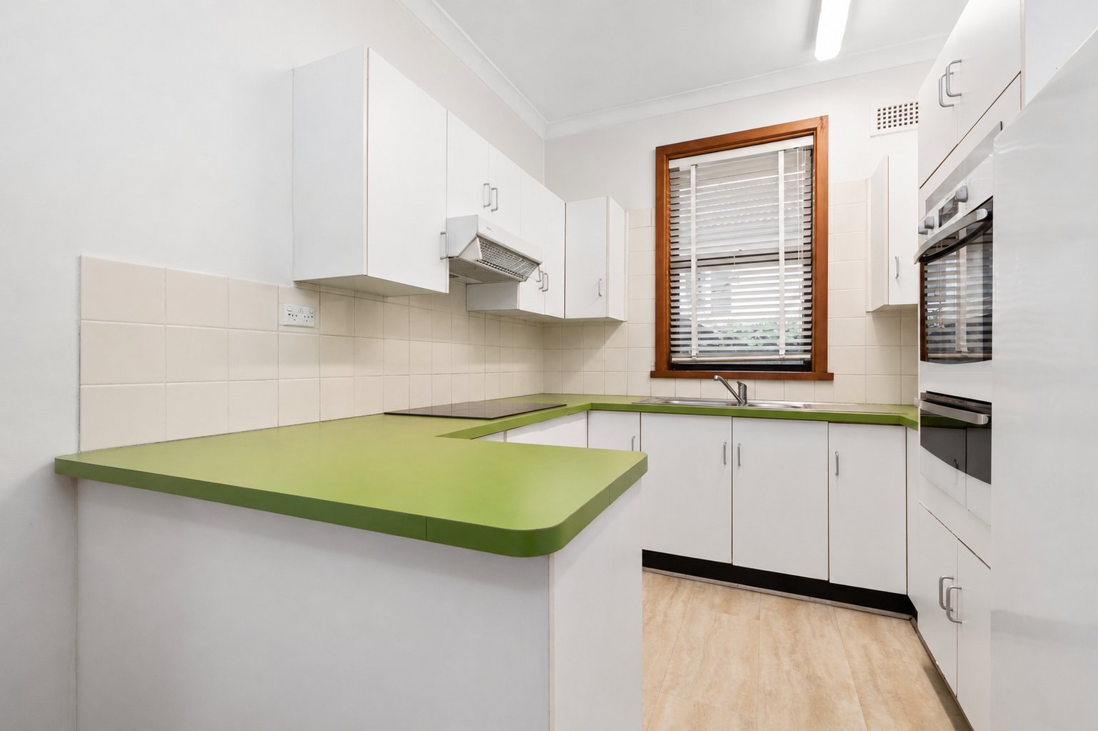 56 Lasseter Avenue CHIFLEY 4
