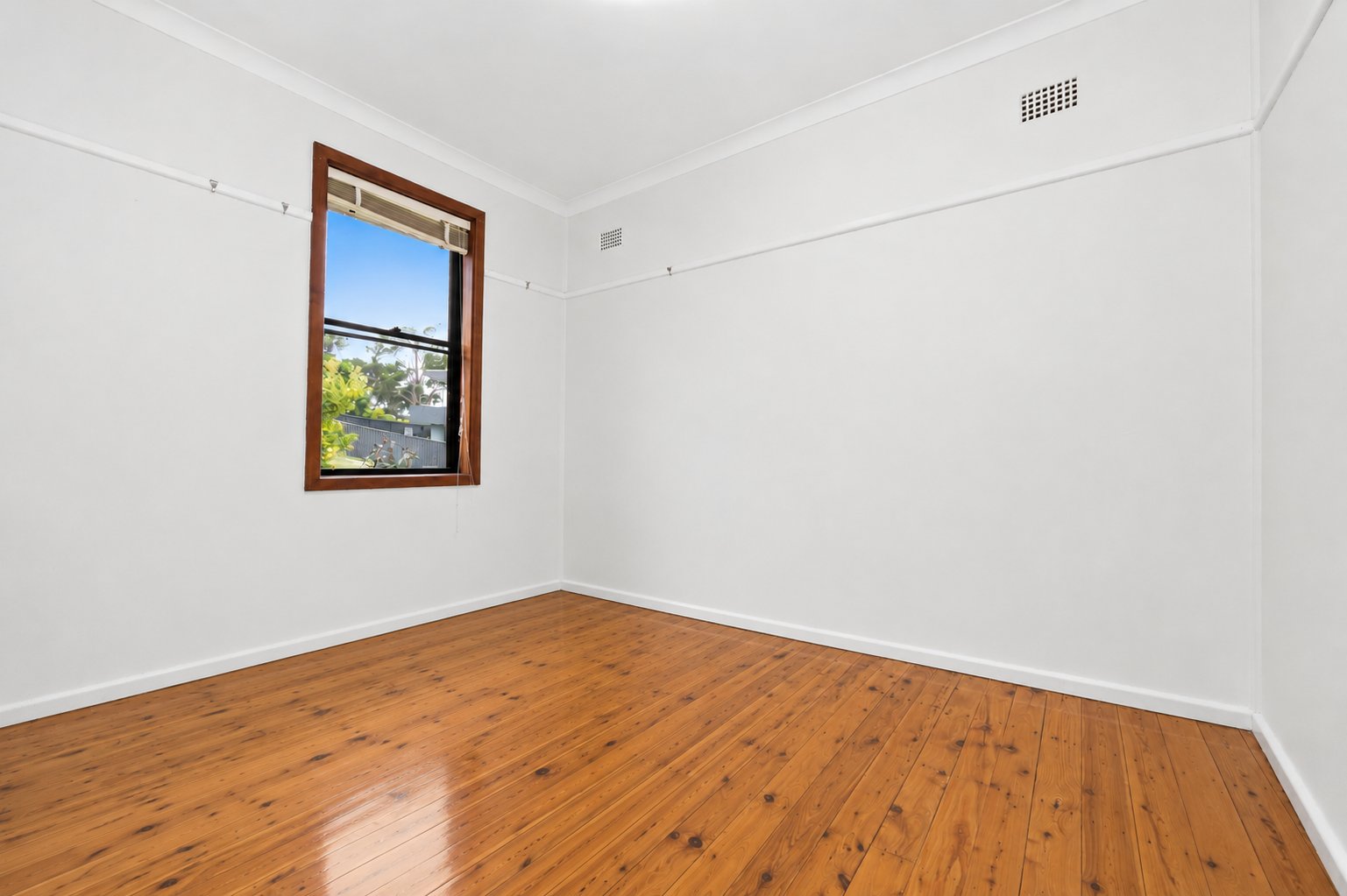 56 Lasseter Avenue CHIFLEY 8