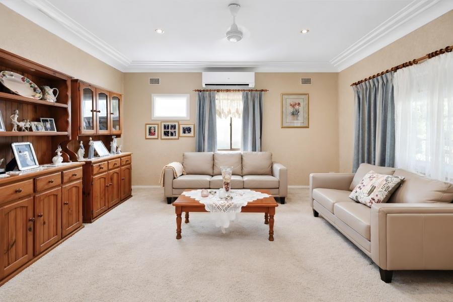 56 Lorraine Street PEAKHURST 3