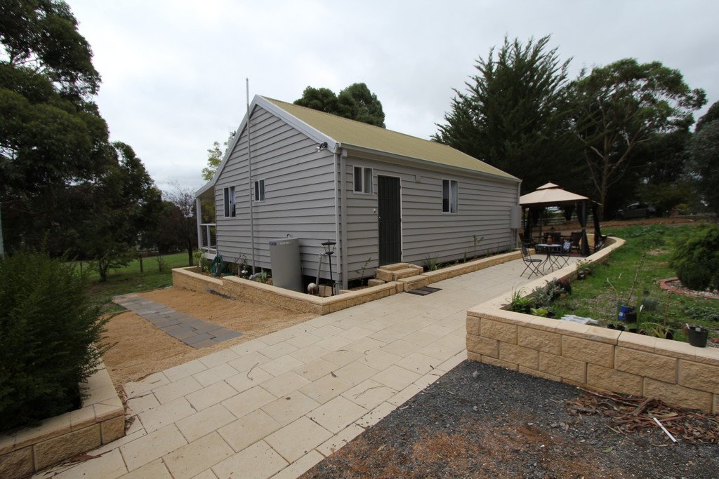 56 Louise Court HADDON 9