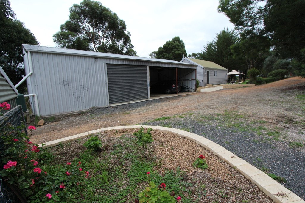 56 Louise Court HADDON 11