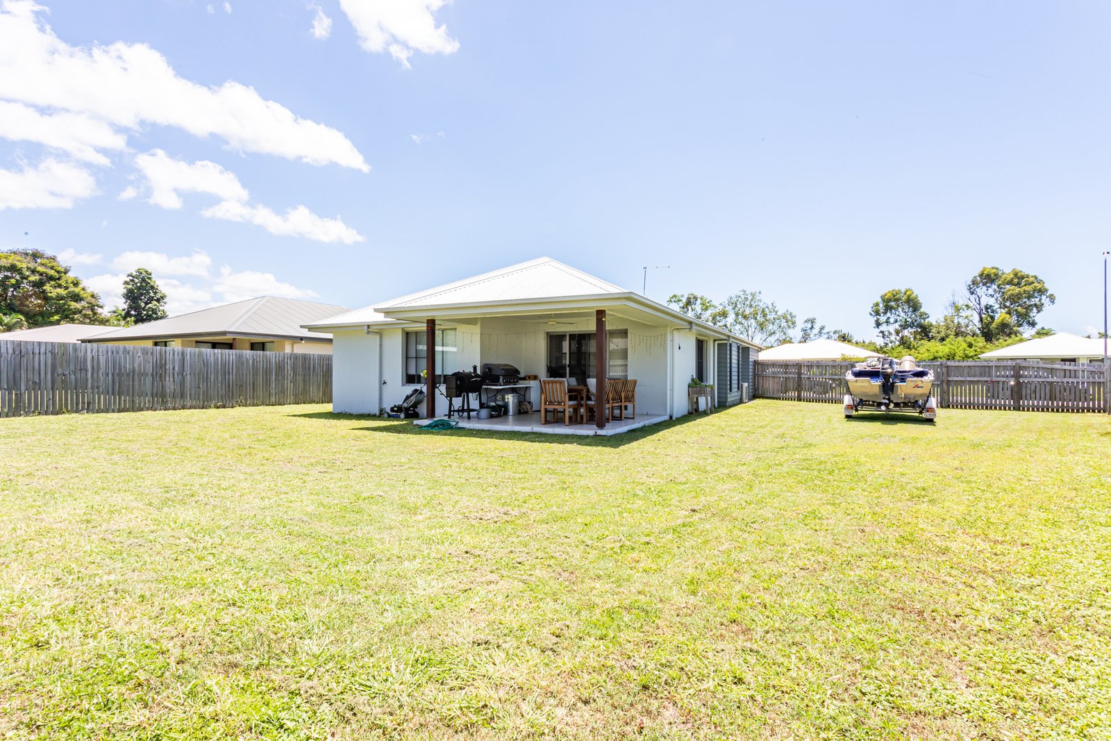 56 Macarthur Drive CANNONVALE 1