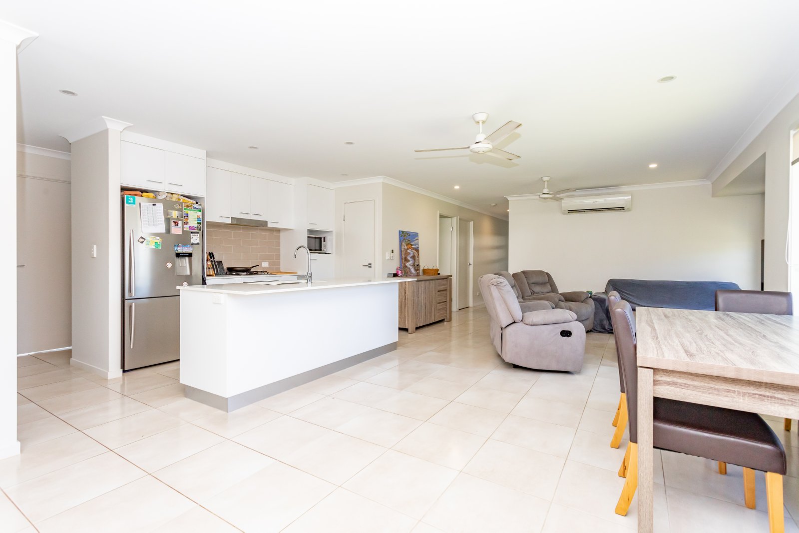 56 Macarthur Drive CANNONVALE 9