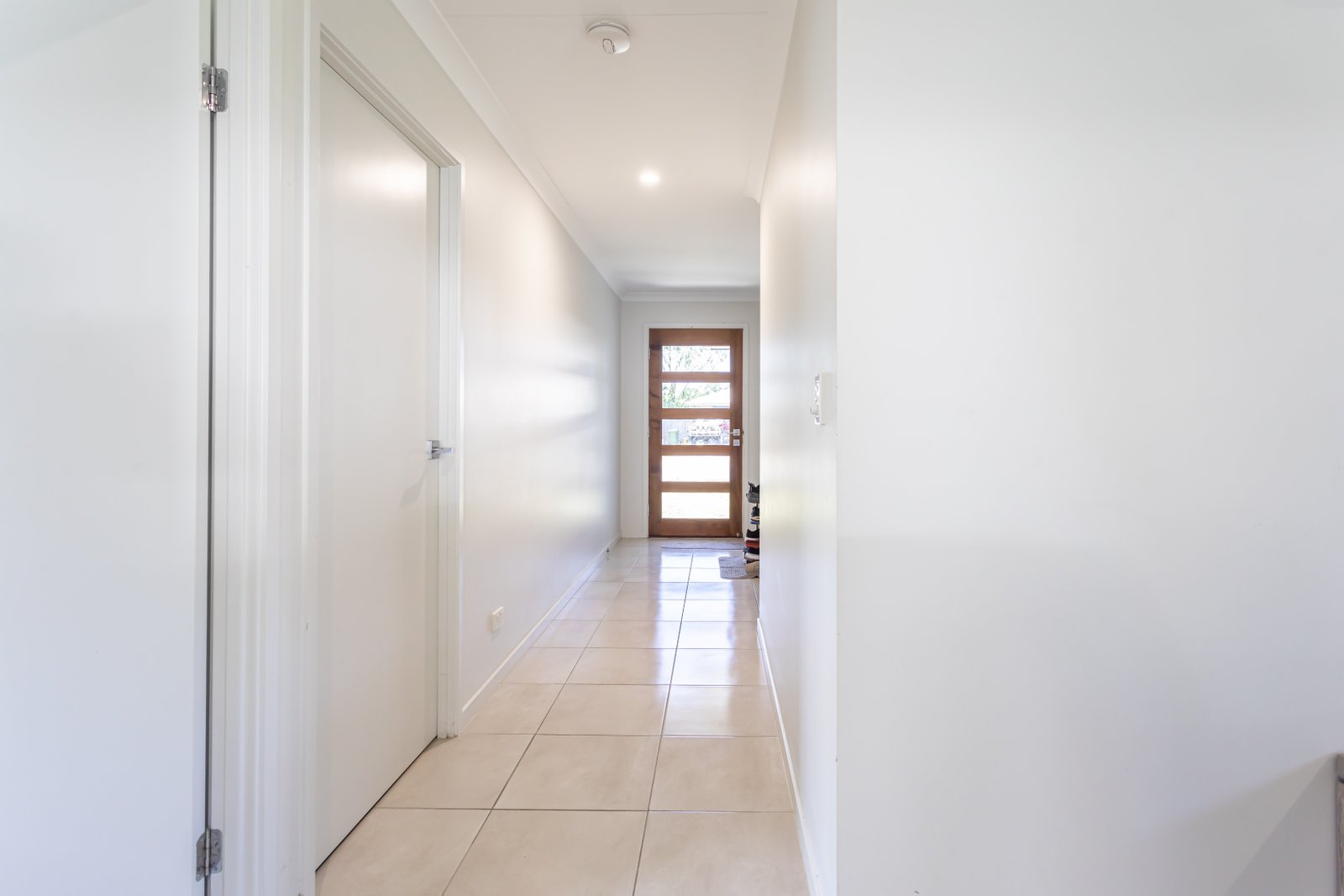 56 Macarthur Drive CANNONVALE 16