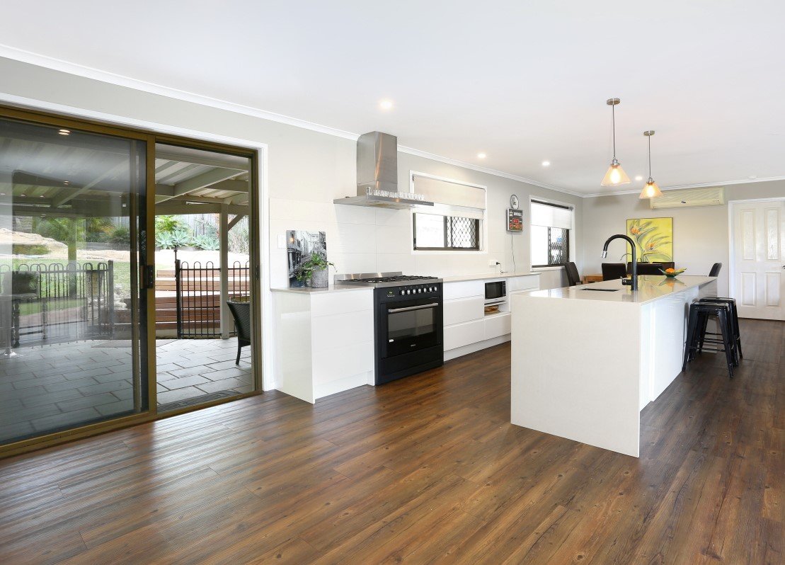 56 Macquarie Avenue MOLENDINAR 5