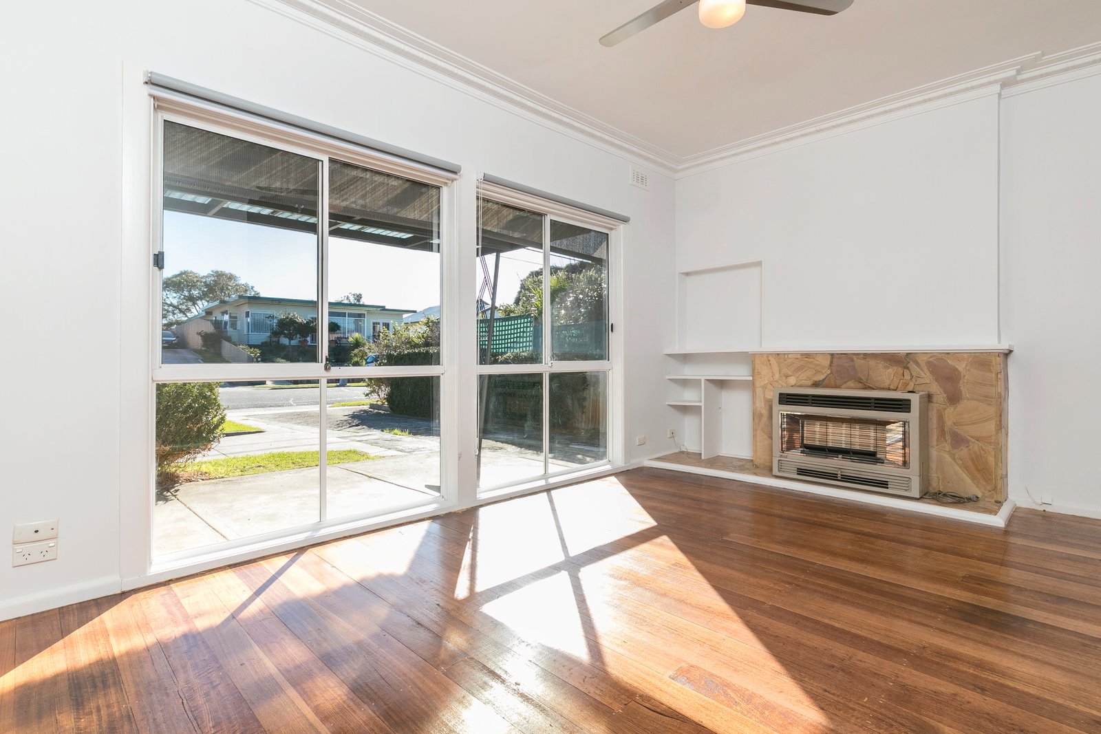 Gallery: 56 Mascot Avenue