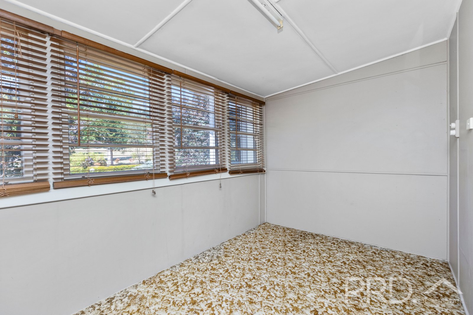 56 Mines Road BATLOW 15