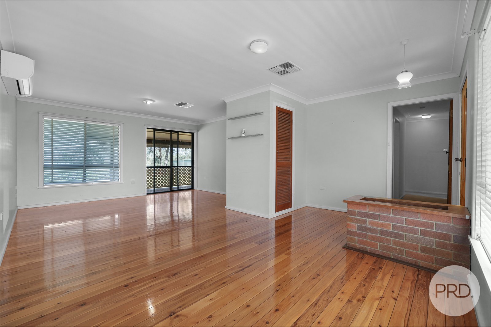 56 Nowland Avenue QUIRINDI 2