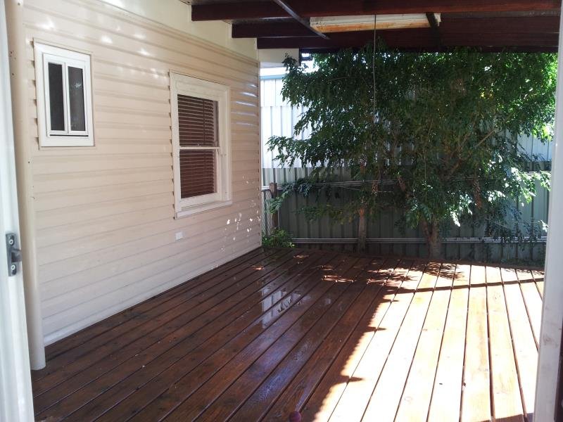 56 Peel Street TAMWORTH 8