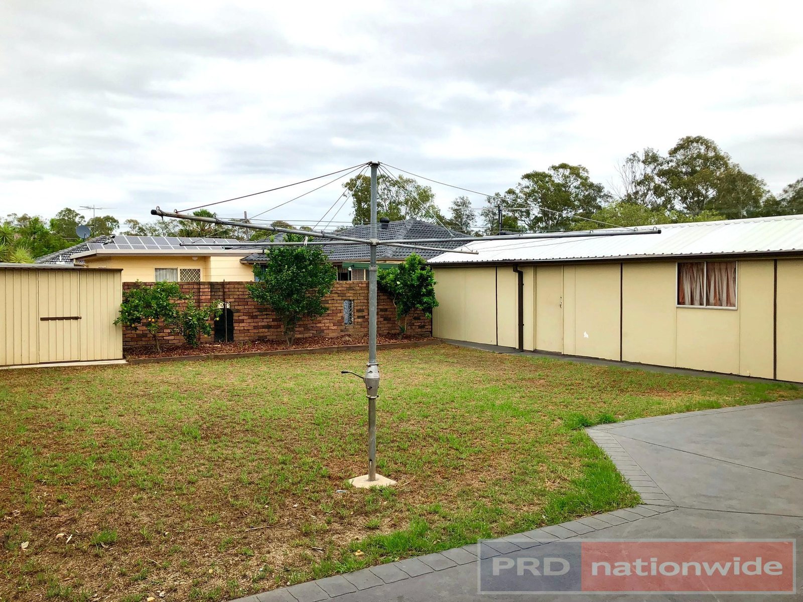 56 Pozieres Avenue MILPERRA 6