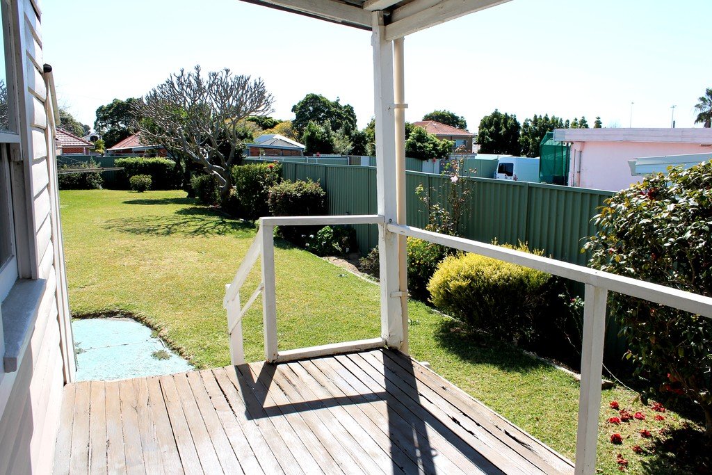 56 President Avenue KOGARAH 11