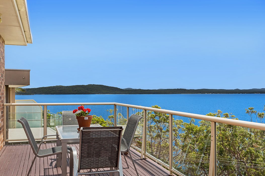 56 Randall Drive SALAMANDER BAY 2