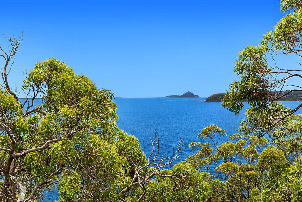 56 Randall Drive SALAMANDER BAY 7