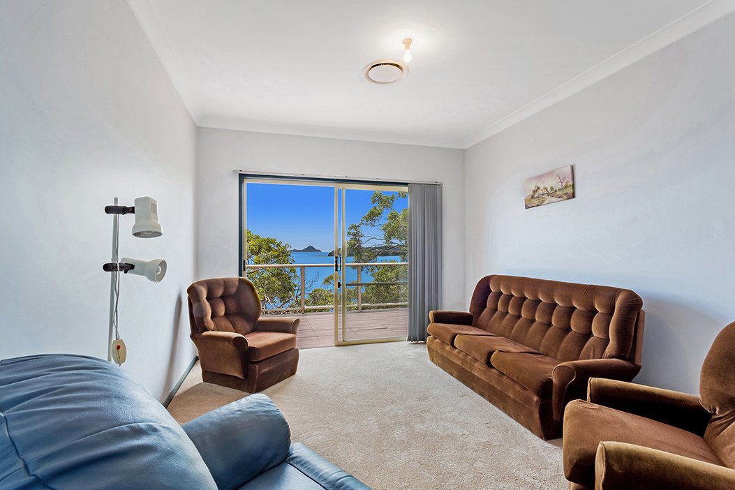 56 Randall Drive SALAMANDER BAY 13