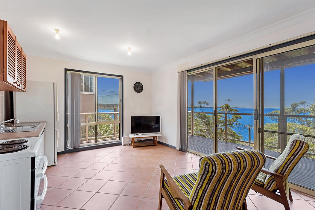 56 Randall Drive SALAMANDER BAY 19