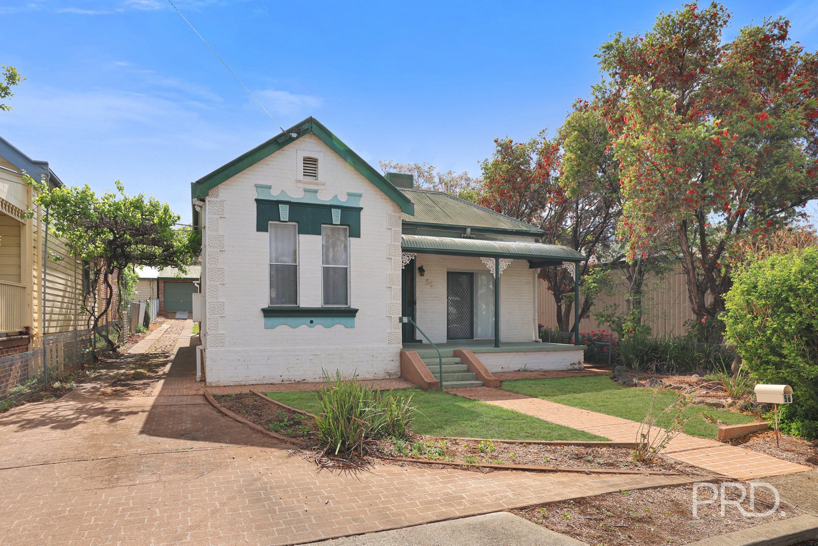 56 Rawson Avenue TAMWORTH 2