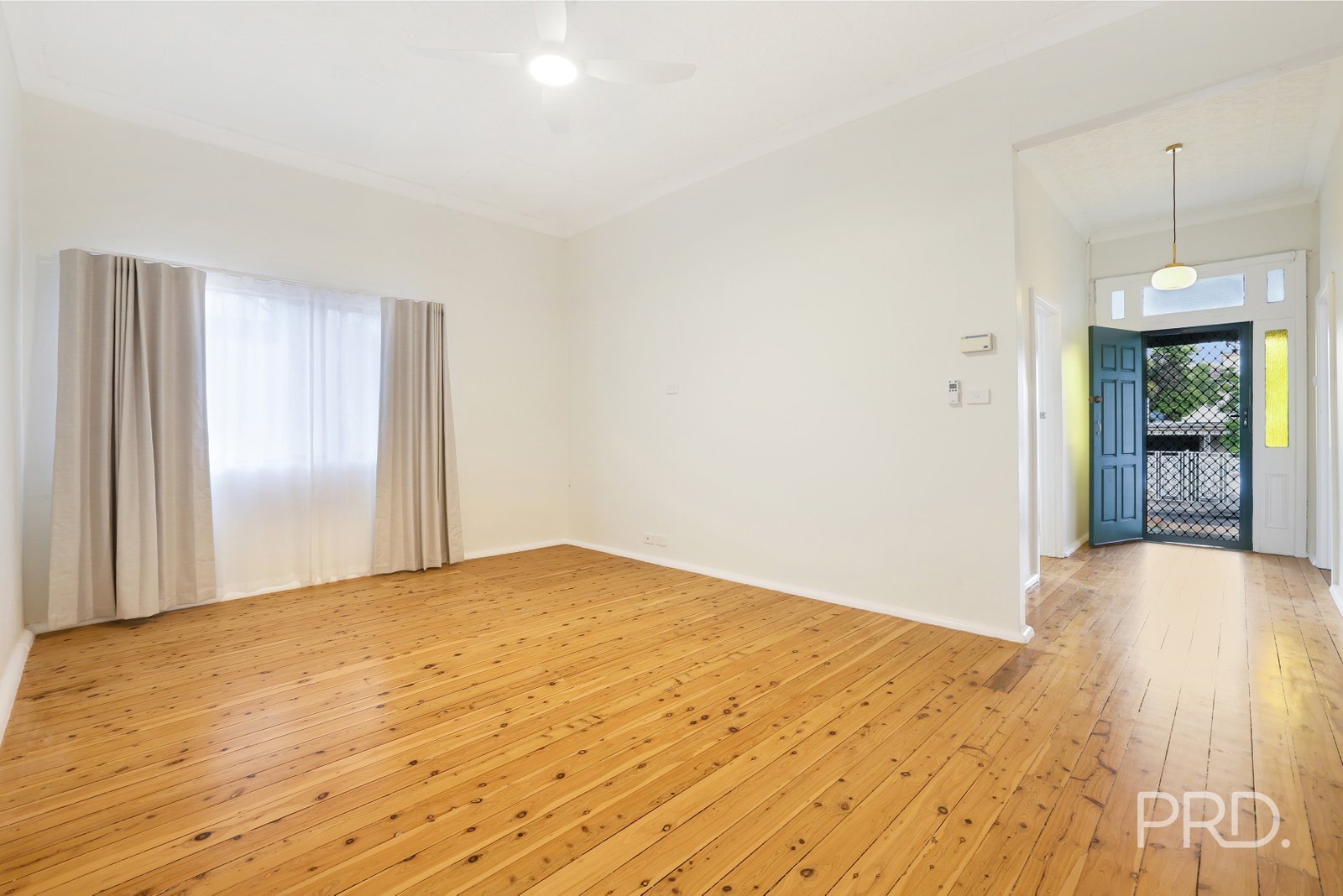 56 Rawson Avenue TAMWORTH 5