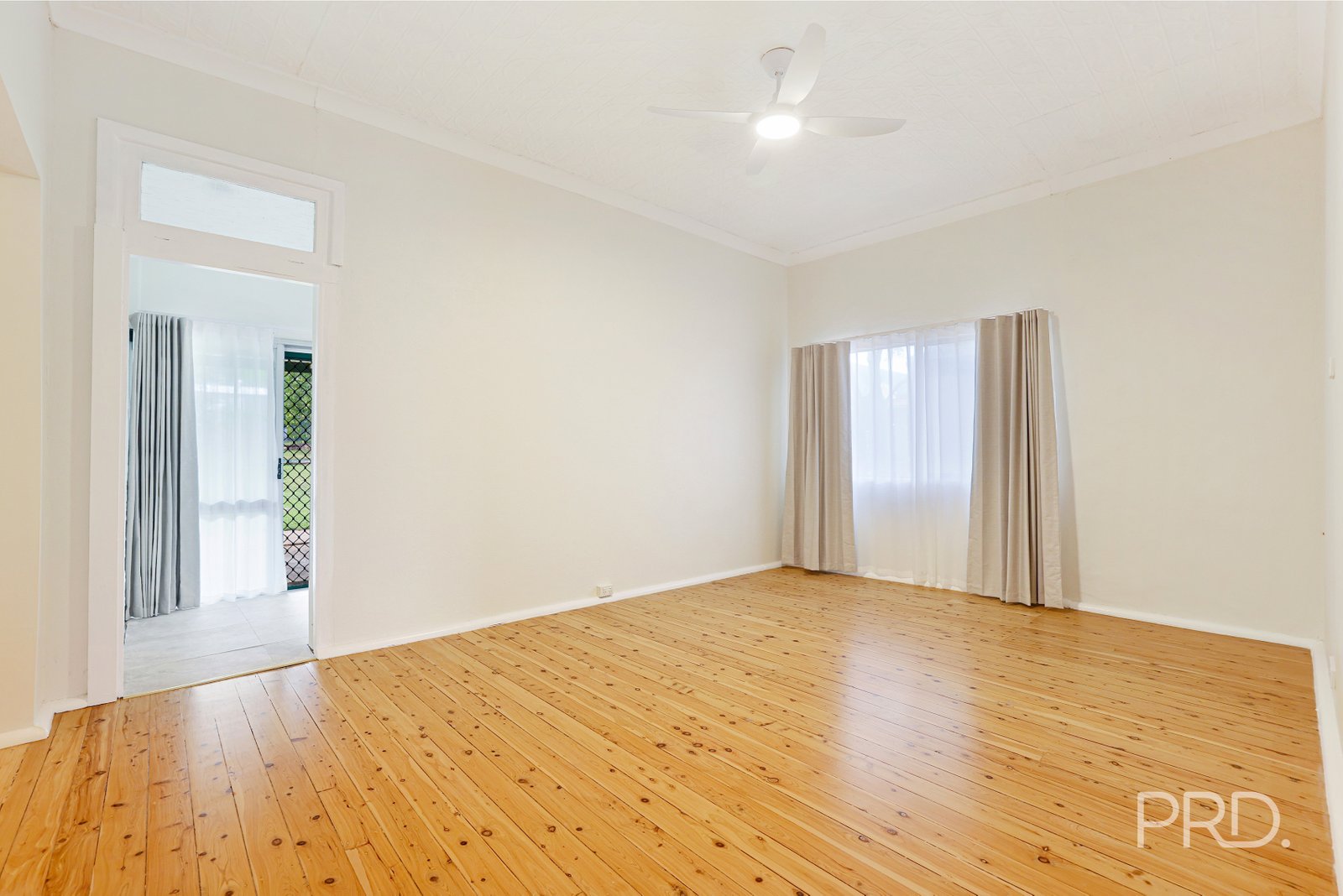 56 Rawson Avenue TAMWORTH 6