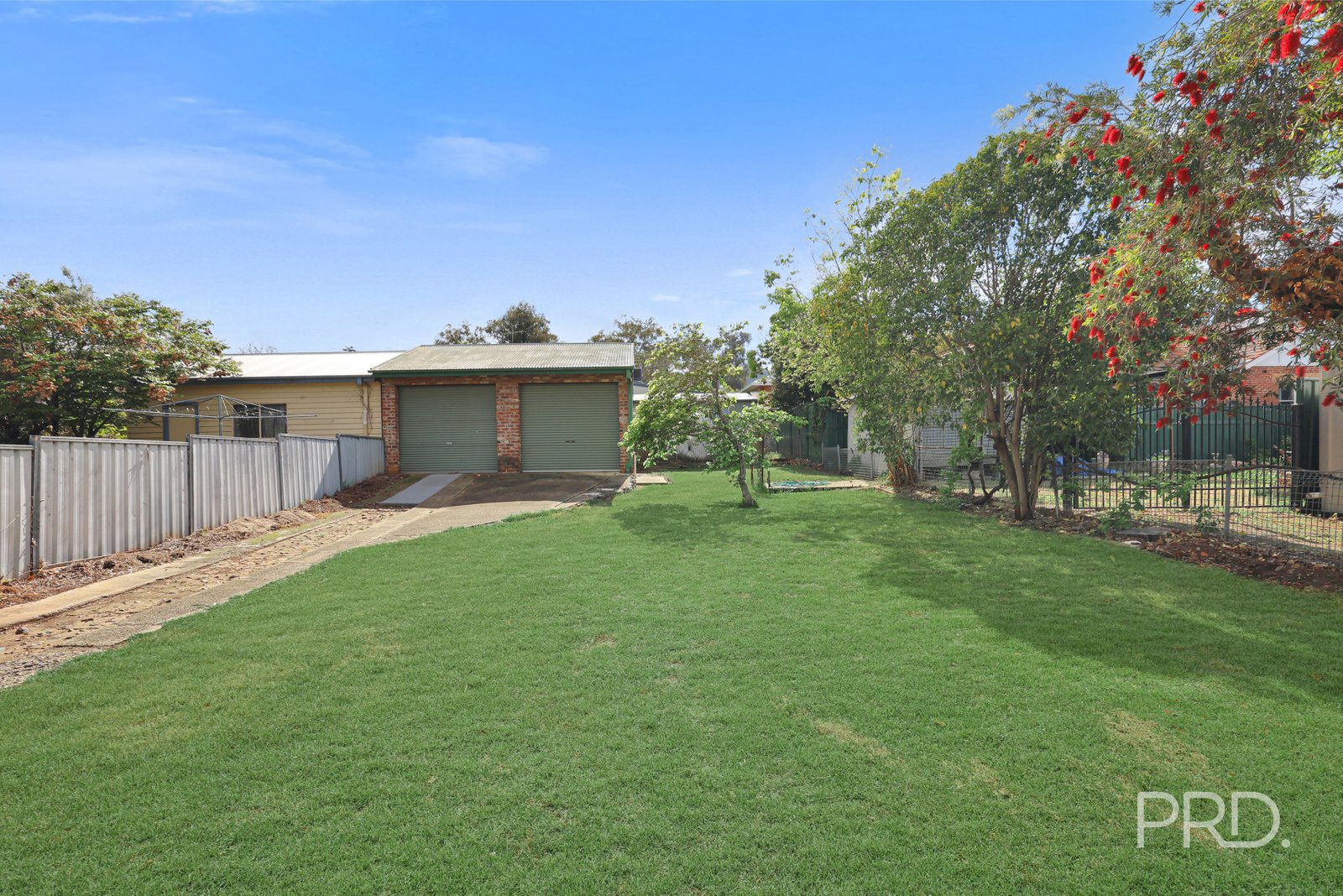56 Rawson Avenue TAMWORTH 16