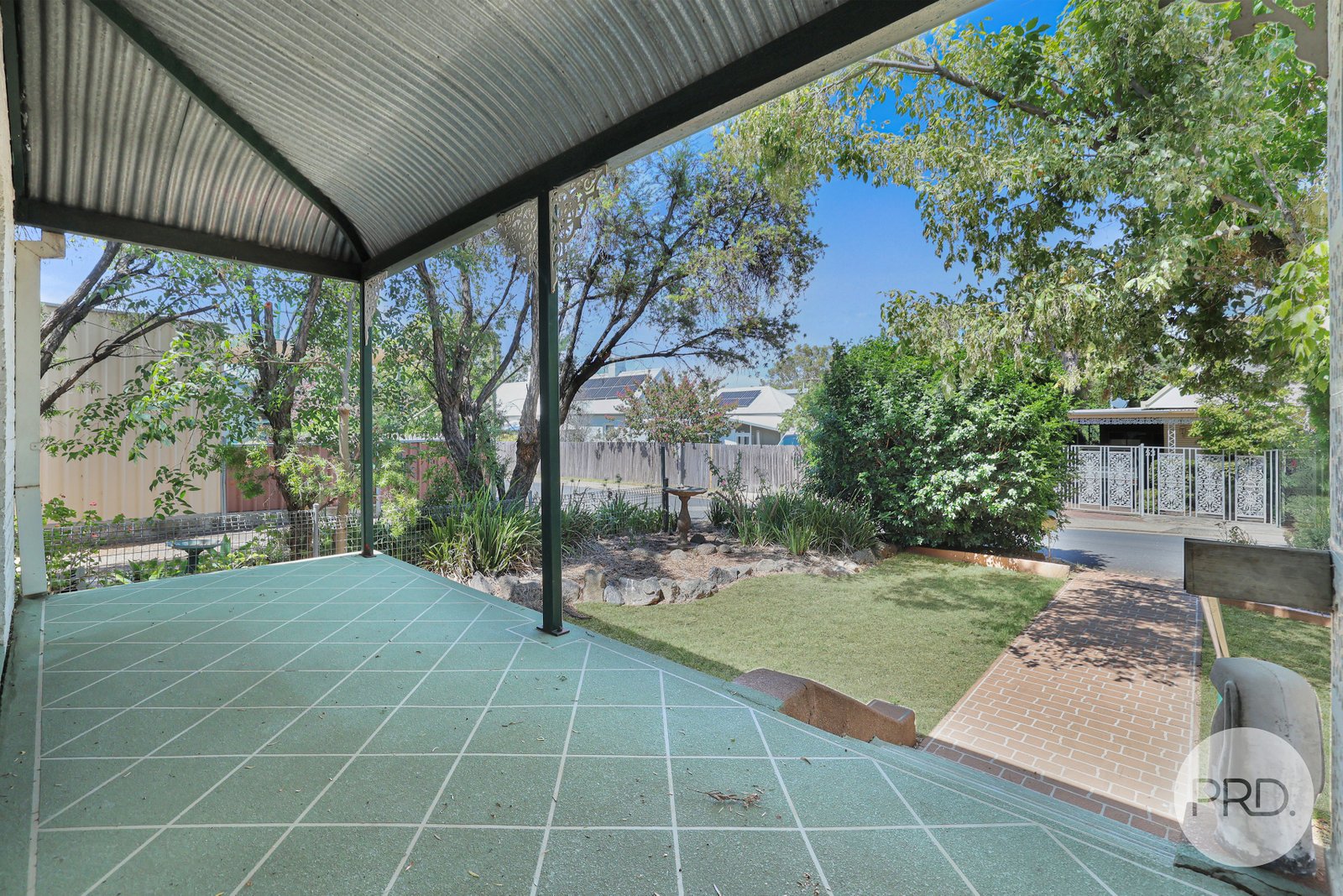 56 Rawson Avenue TAMWORTH 5