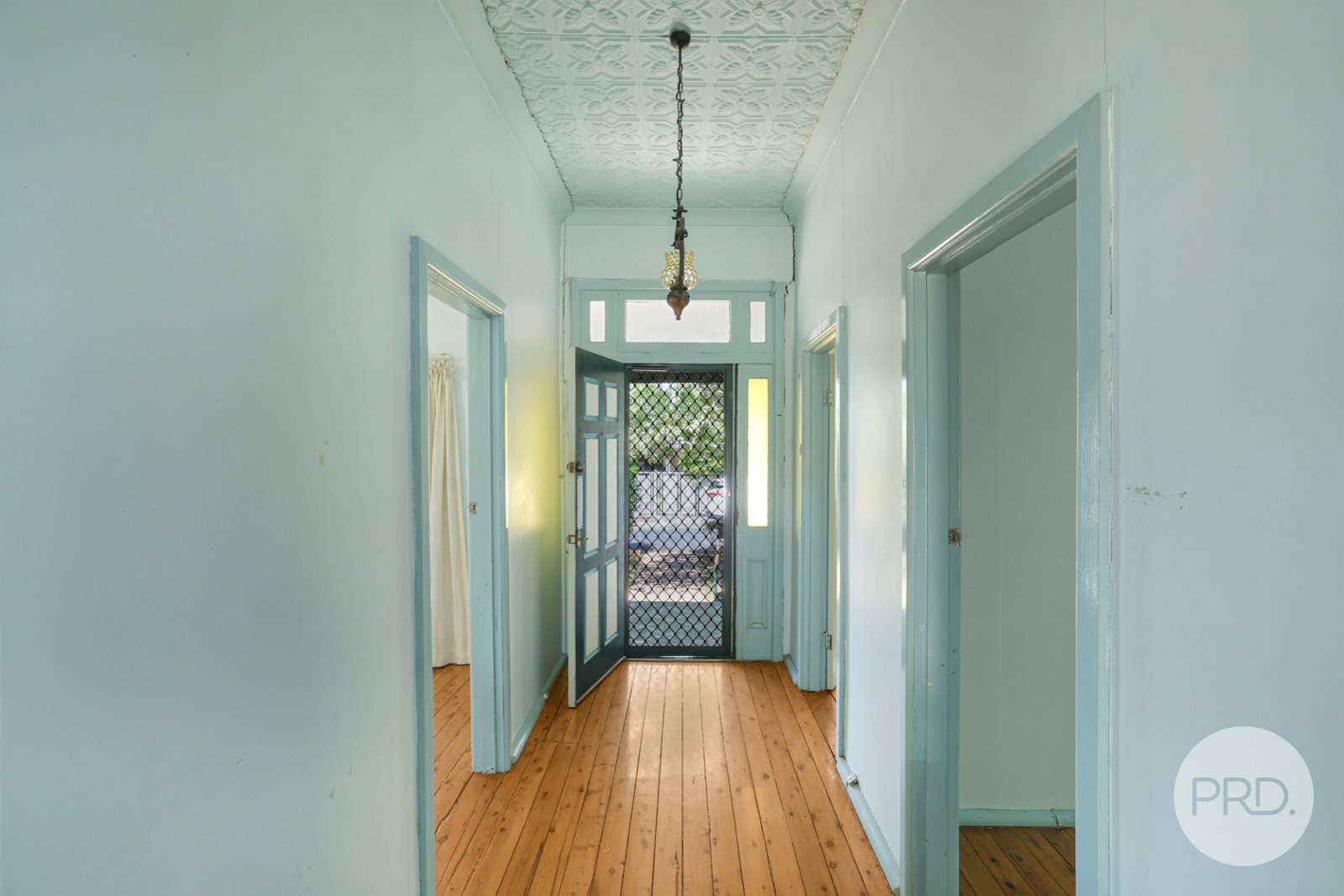 56 Rawson Avenue TAMWORTH 8