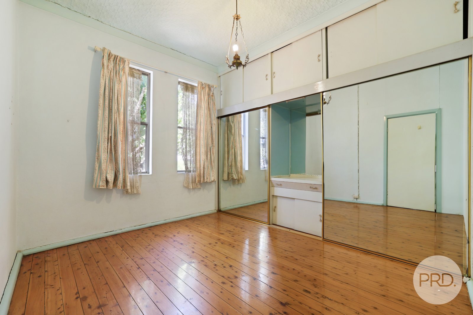 56 Rawson Avenue TAMWORTH 9