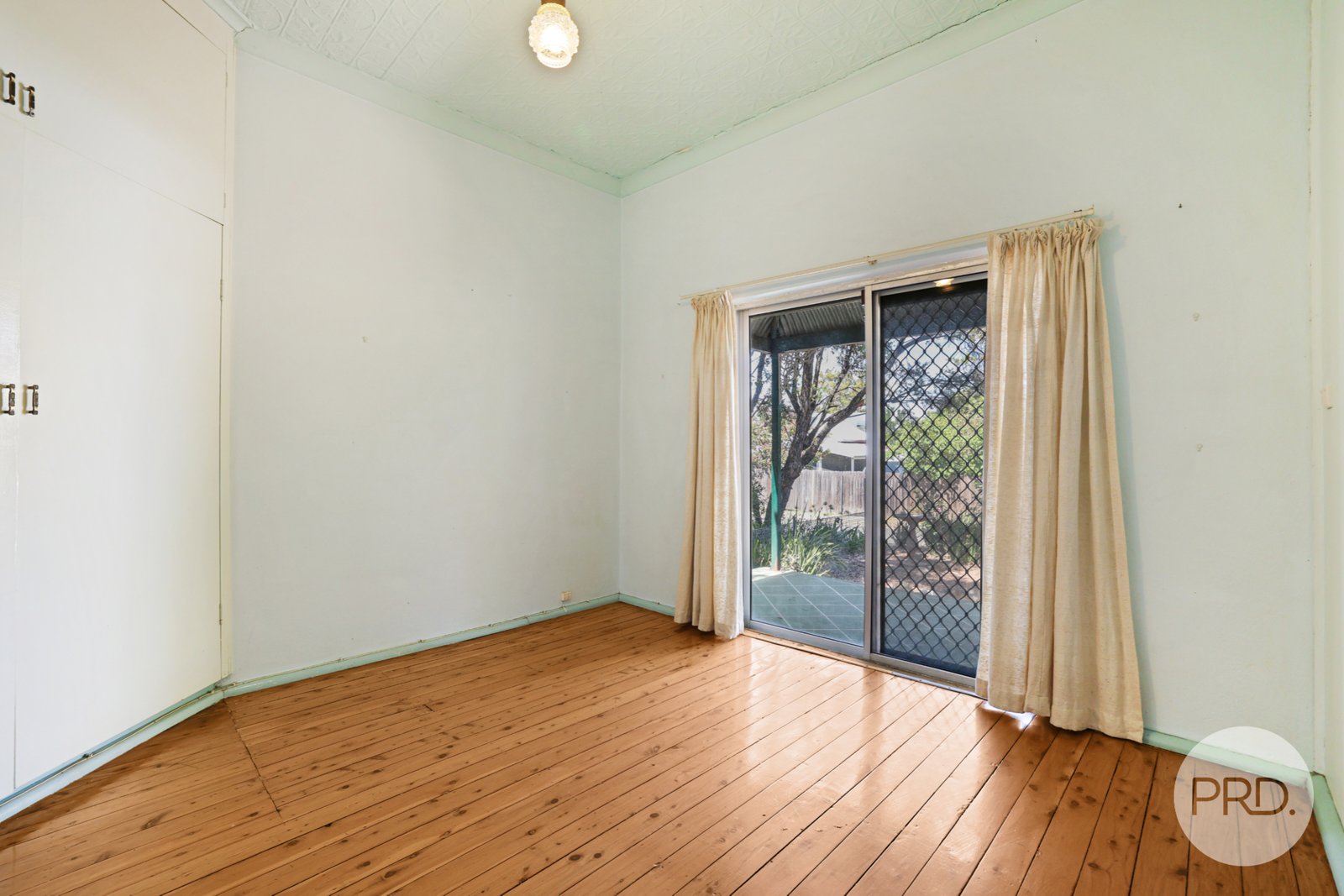 56 Rawson Avenue TAMWORTH 10