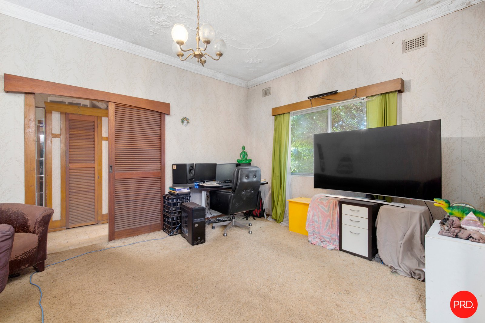 56 Riverview Road EARLWOOD 7