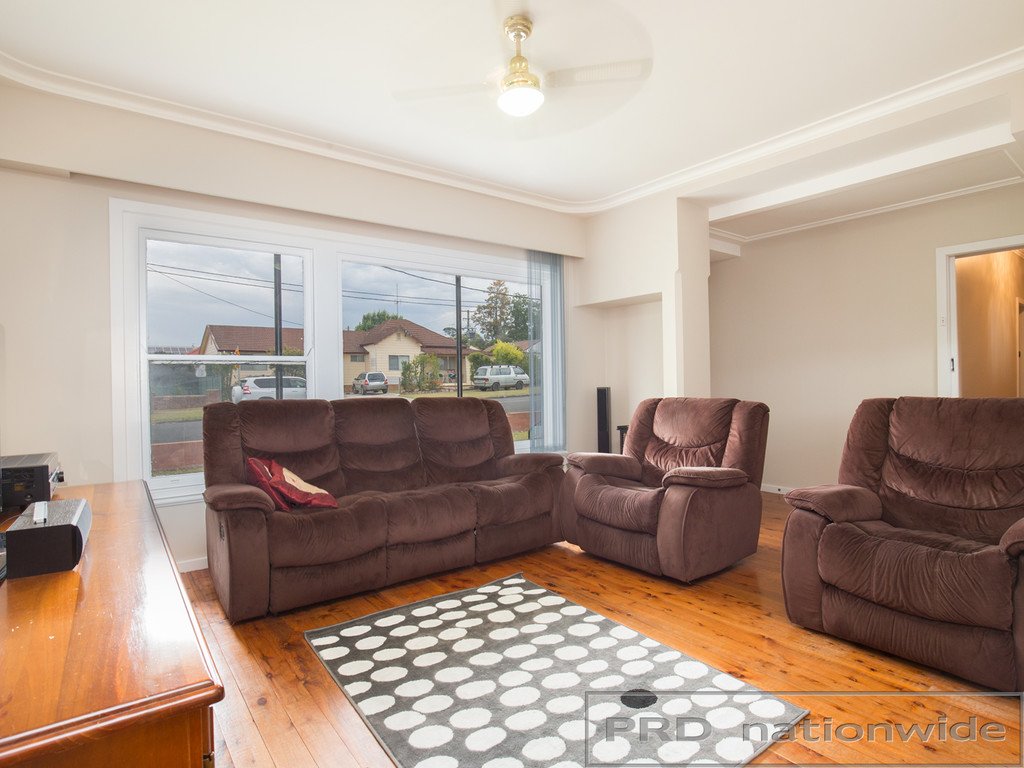 56 Robert Street TENAMBIT 8