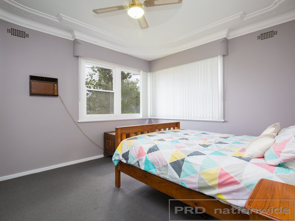 56 Robert Street TENAMBIT 16