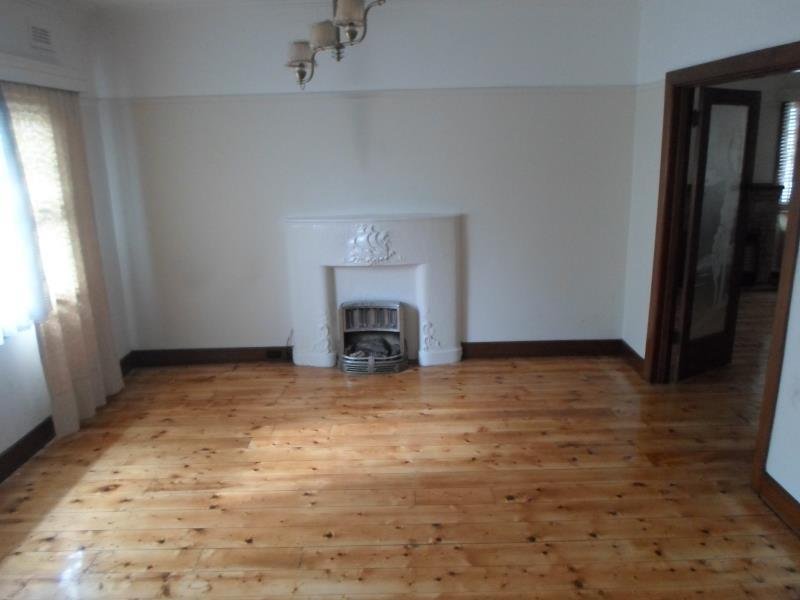 Gallery: 56 Roberts Street