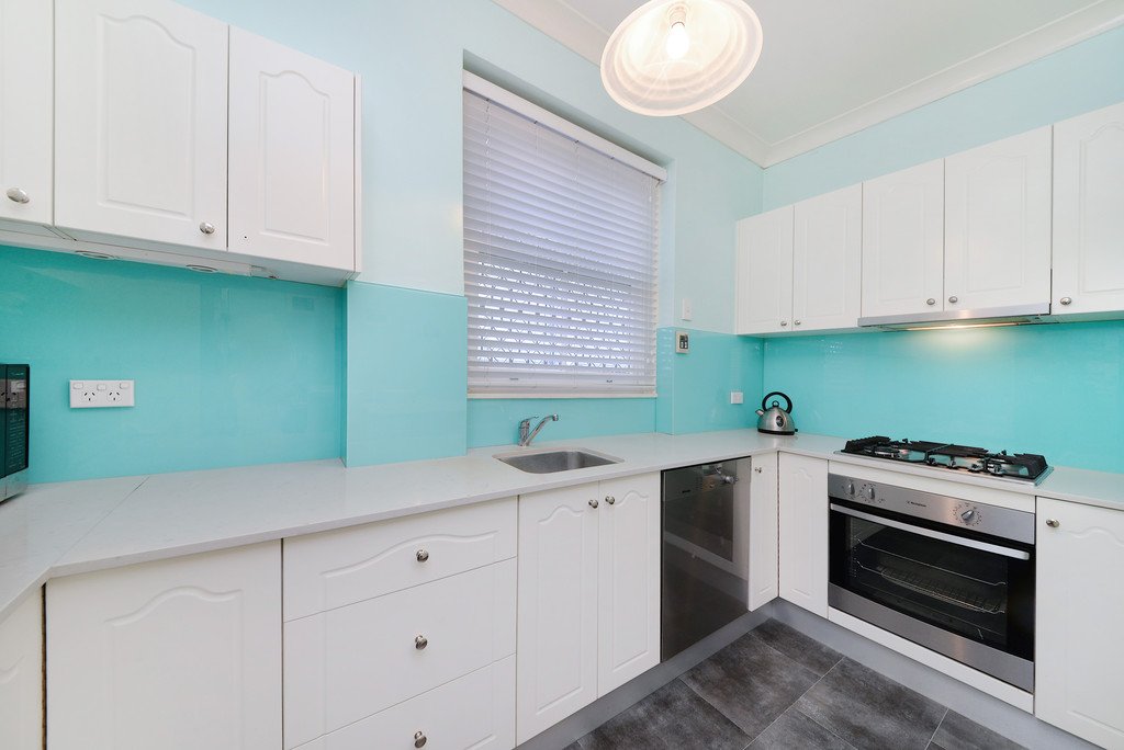 56 Robey Street MAROUBRA 3