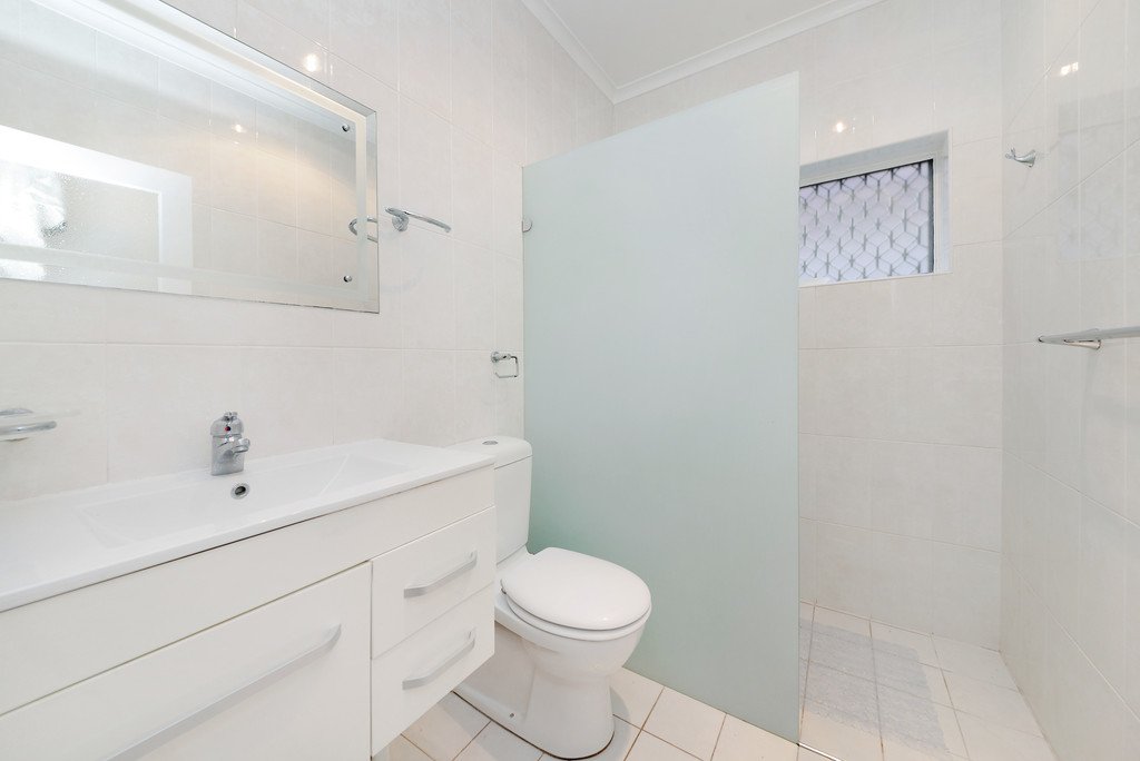 56 Robey Street MAROUBRA 9